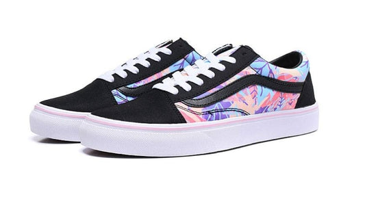 Les baskets Vans combinent  style et performance. Leur design  matériaux durables en font un  mode. Pas cher. Le moins cher.
