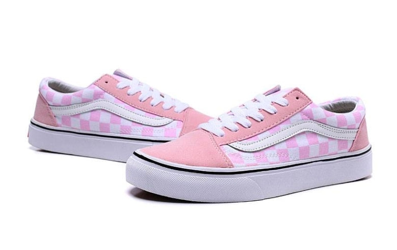 Les baskets Vans combinent  style et performance. Leur design  matériaux durables en font un  mode. Pas cher. Le moins cher.