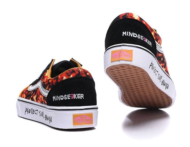 Les baskets Vans combinent  style et performance. Leur design  matériaux durables en font un  mode. Pas cher. Le moins cher.