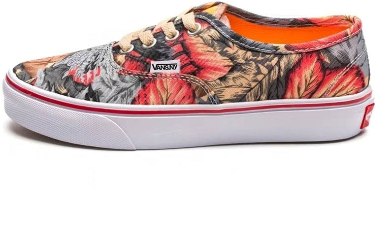 Les baskets Vans combinent  style et performance. Leur design  matériaux durables en font un  mode. Pas cher. Le moins cher.
