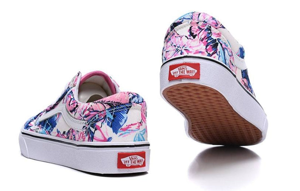 Les baskets Vans combinent  style et performance. Leur design  matériaux durables en font un  mode. Pas cher. Le moins cher.