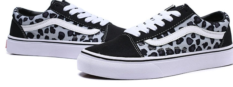 Les baskets Vans combinent  style et performance. Leur design  matériaux durables en font un  mode. Pas cher. Le moins cher.