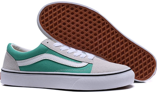Les baskets Vans combinent  style et performance. Leur design  matériaux durables en font un  mode. Pas cher. Le moins cher.
