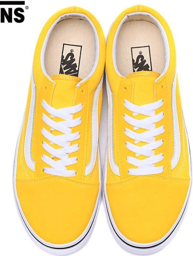Les baskets Vans combinent  style et performance. Leur design  matériaux durables en font un  mode. Pas cher. Le moins cher.