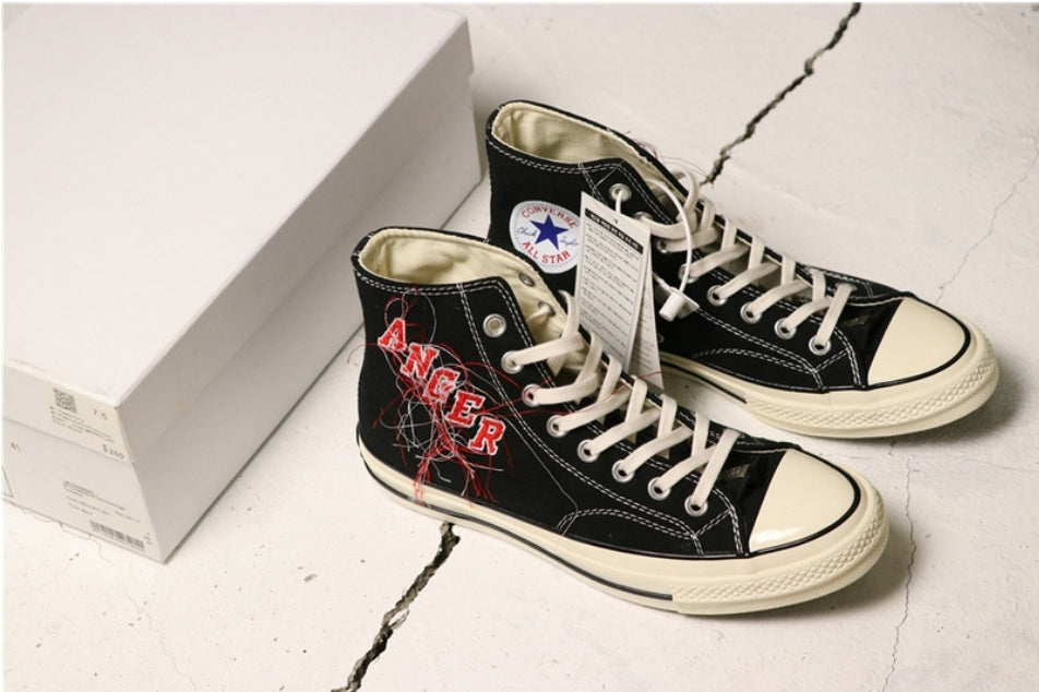 Les baskets Converse allient style intemporel et confort. Leur design emblématique avec la célèbre étoile et la  classique  choix incontournable