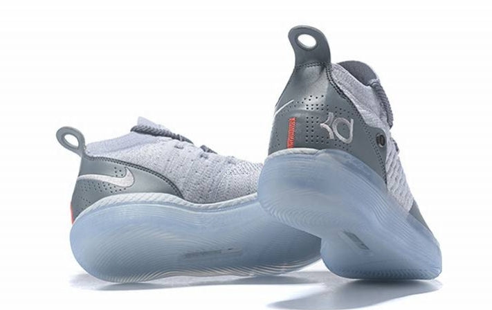 Les baskets Kevin Durant offrent un style emblématique et une performance exceptionnelle.

 design distinctif.pas cher. Le moins cher.