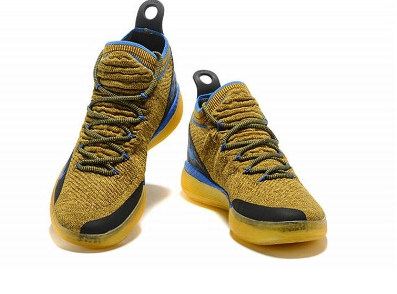 Les baskets Kevin Durant offrent un style emblématique et une performance exceptionnelle.

 design distinctif.pas cher. Le moins cher.