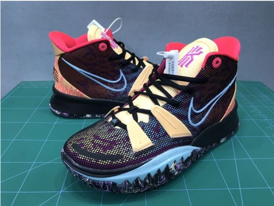 Les Basket kyrie Irving offrent un style emblématique et une performance exceptionnelle.

 leur design distinctif. Pas cher . Le moins cher. 