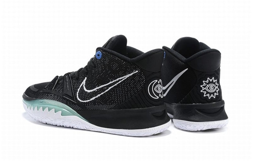 Les Basket kyrie Irving offrent un style emblématique et une performance exceptionnelle.

 leur design distinctif. Pas cher . Le moins cher. 