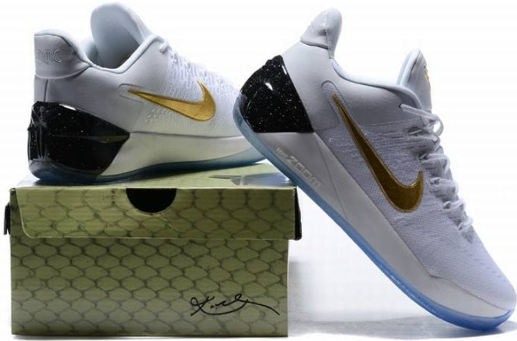 Les baskets Kobe Bryant offrent un style emblématique et une performance exceptionnelle.

 leur design distinctif. Pas cher . Le moins cher. 
