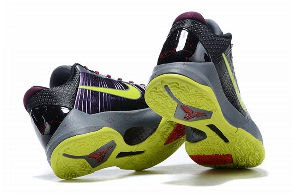 Les baskets Kobe Bryant offrent un style emblématique et une performance exceptionnelle.

 leur design distinctif. Pas cher . Le moins cher. 