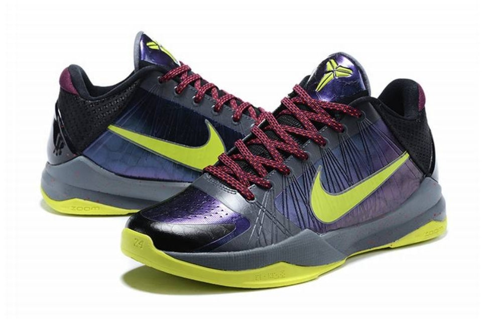 Les baskets Kobe Bryant offrent un style emblématique et une performance exceptionnelle.

 leur design distinctif. Pas cher . Le moins cher. 