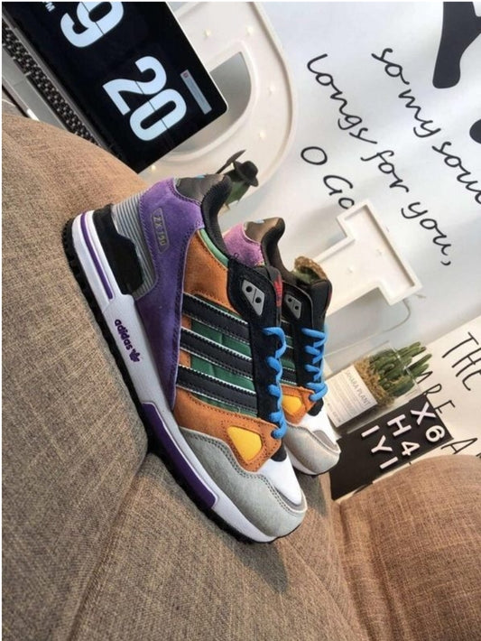 Les baskets Adidas ZX750 allient un style rétro à une performance exceptionnelle.
 design classique, pas cher.le moins cher.