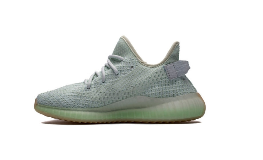 Les baskets Adidas Yeezy 350 sont une fusion parfaite de style emblématique et de confort exceptionnel.

 design distinctif pas cher. Le moins cher.
