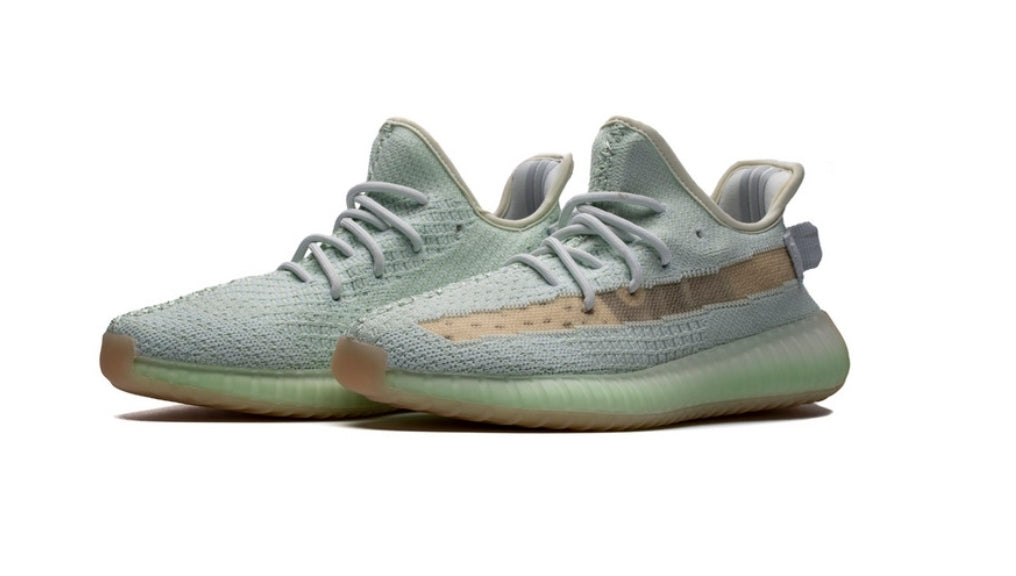 Les baskets Adidas Yeezy 350 sont une fusion parfaite de style emblématique et de confort exceptionnel.

 design distinctif pas cher. Le moins cher.