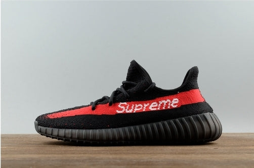 Les  Adidas Yeezy 350 Boost V2 Mono Mist Femme ,  entre Adidas et Kanye West, sont emblématiques pour leur design innovant et leur confort inégalé.