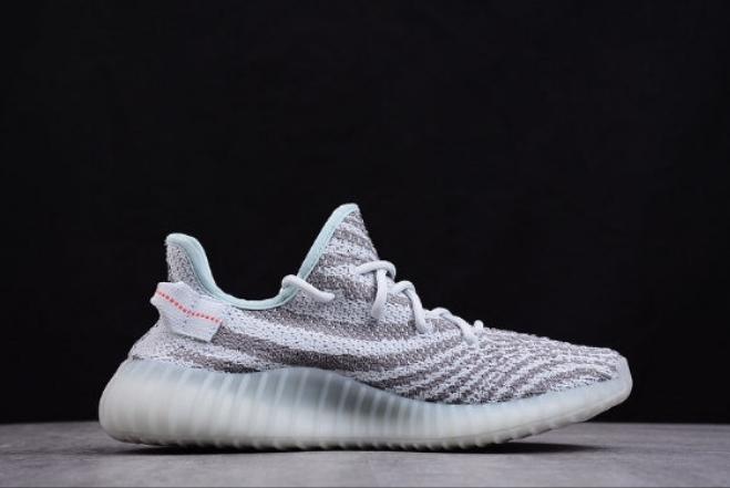 Les  Adidas Yeezy 350 Boost V2 Mono Mist Femme ,  entre Adidas et Kanye West, sont emblématiques pour leur design innovant et leur confort inégalé.