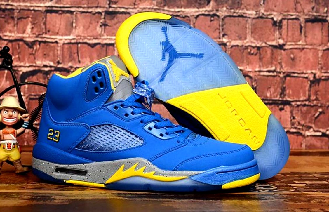 Les baskets Air Jordan 5 offrent un style audacieux et une performance exceptionnelle. leur design unique emblématique. Pas cher. Le moins cher. 