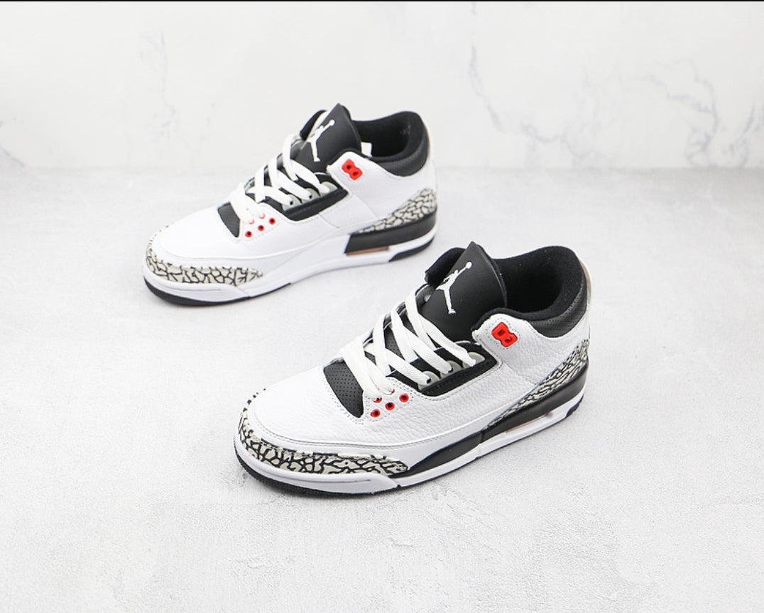 Les baskets Air Jordan 3 offrent un style légendaire et une performance exceptionnelle.

leur design emblématique.pas cher.le moins cher.