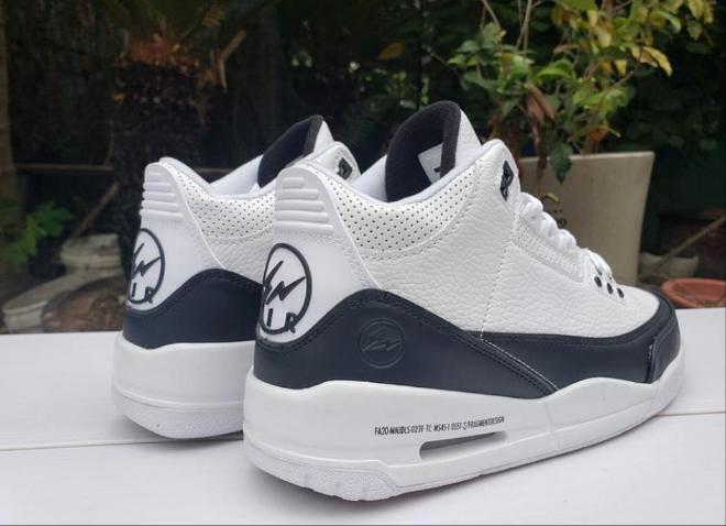 Les baskets Air Jordan 3 offrent un style légendaire et une performance exceptionnelle.

leur design emblématique.pas cher.le moins cher.