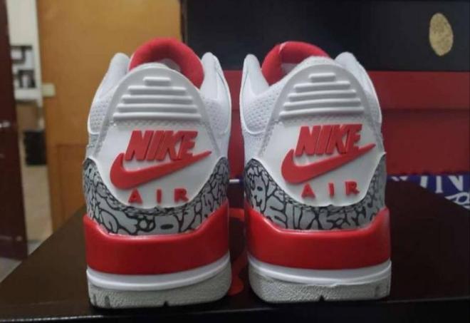 Les baskets Air Jordan 3 offrent un style légendaire et une performance exceptionnelle.

leur design emblématique.pas cher.le moins cher.