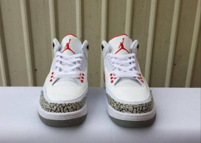 Les baskets Air Jordan 3 offrent un style légendaire et une performance exceptionnelle.

leur design emblématique.pas cher.le moins cher.