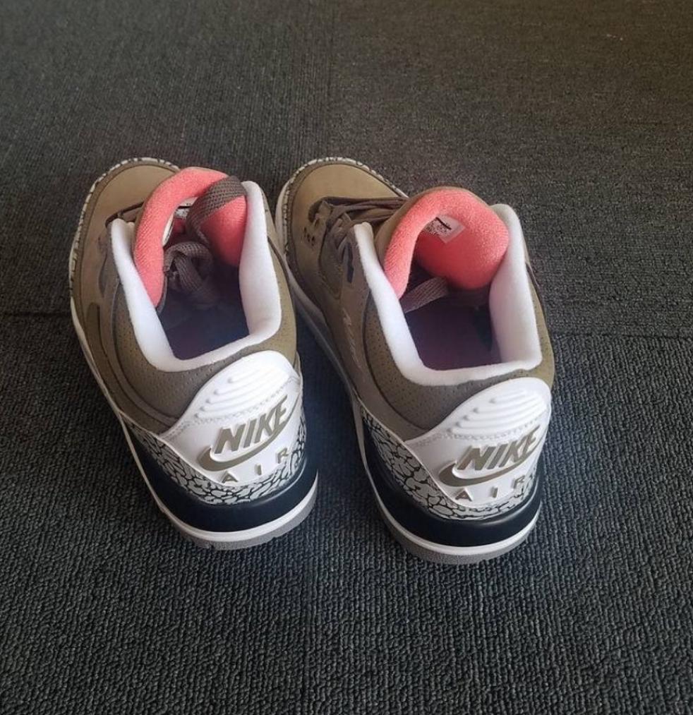 Les baskets Air Jordan 3 offrent un style légendaire et une performance exceptionnelle.

leur design emblématique.pas cher.le moins cher.