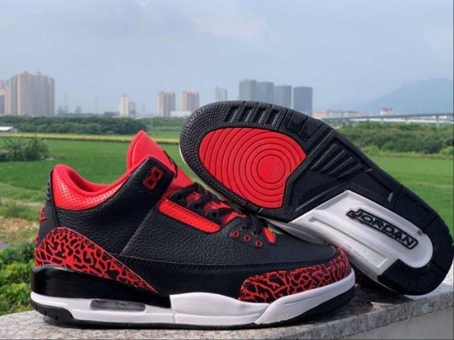 Les baskets Air Jordan 3 offrent un style légendaire et une performance exceptionnelle.

leur design emblématique.pas cher.le moins cher.
