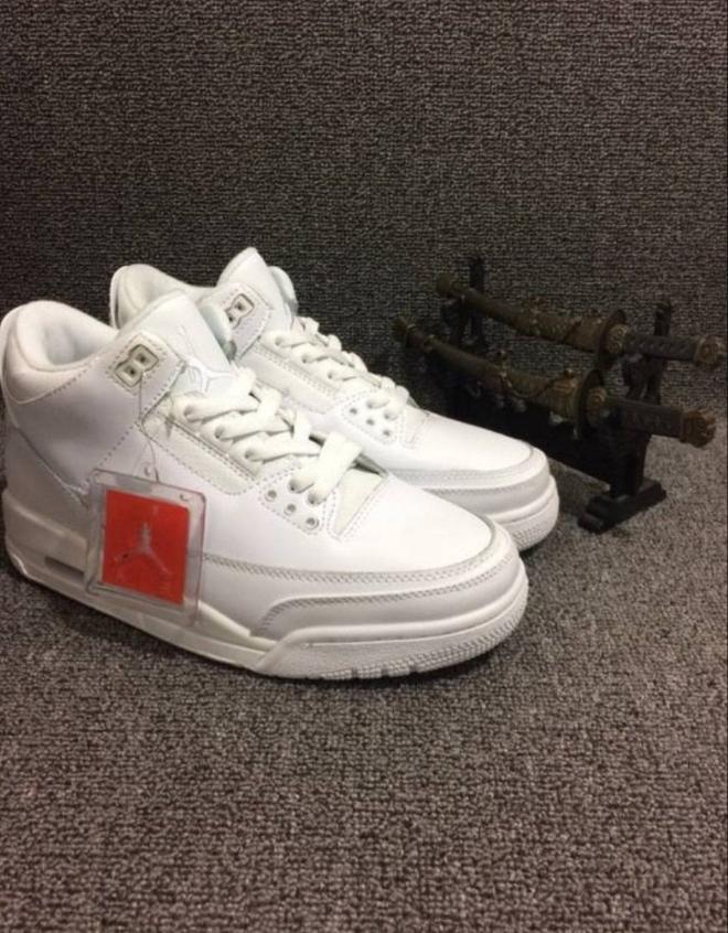 Les baskets Air Jordan 3 offrent un style légendaire et une performance exceptionnelle.

leur design emblématique.pas cher.le moins cher.