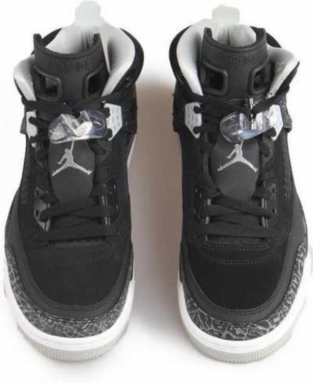 Les baskets Air Jordan 3 offrent un style légendaire et une performance exceptionnelle et unique.pas cher. le moins cher 