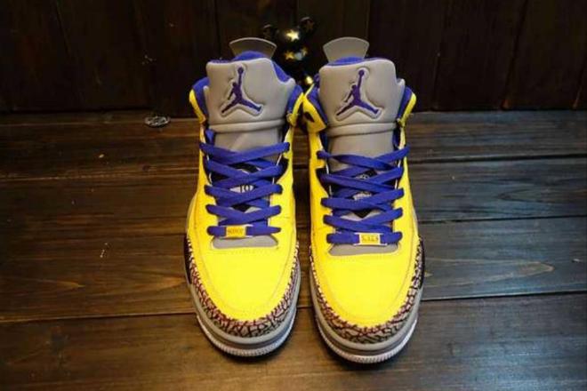Les baskets Air Jordan 3 offrent un style légendaire et une performance exceptionnelle et unique.pas cher. le moins cher 