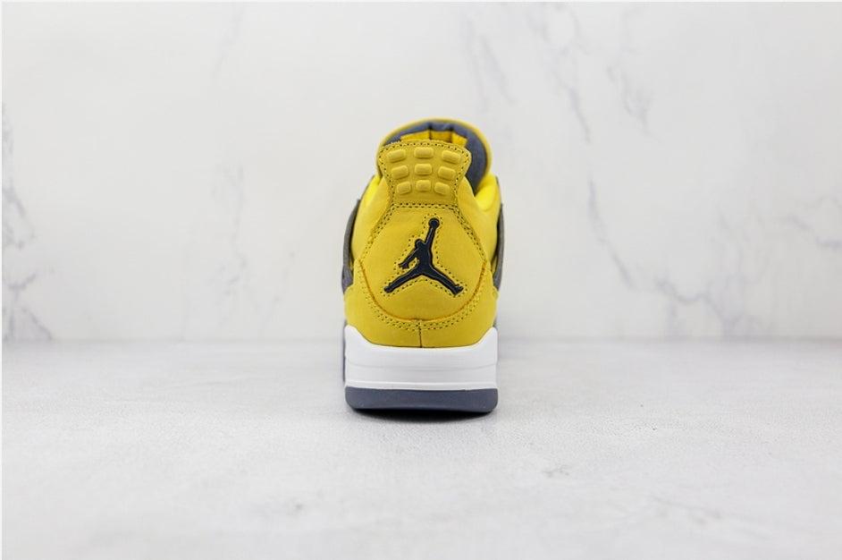  Les baskets Air Jordan 4 offrent un style iconique et une performance remarquable.

leur design distinctif pas cher. le moin cher. 
