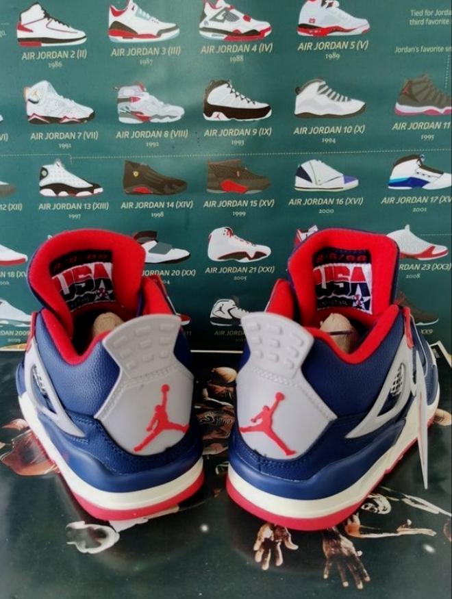 Les baskets Air Jordan 4 offrent un style légendaire et une performance exceptionnelle et unique.pas cher. le moins cher 