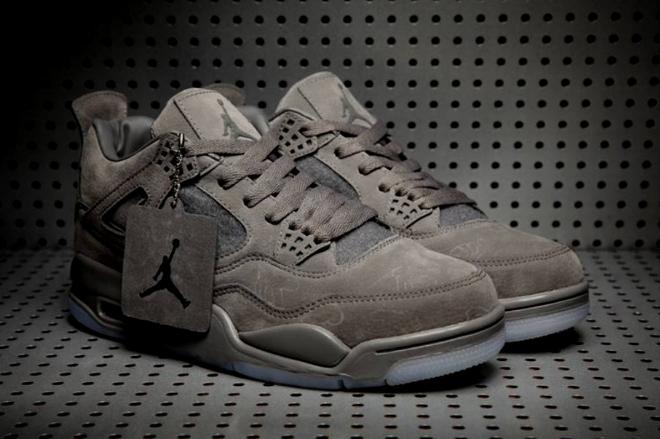 Les baskets Air Jordan 4 offrent un style légendaire et une performance exceptionnelle et unique.pas cher. le moins cher 