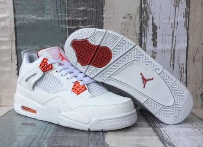 Les baskets Air Jordan 4 offrent un style légendaire et une performance exceptionnelle et unique.pas cher. le moins cher 