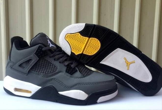  Les baskets Air Jordan 4 offrent un style iconique et une performance remarquable.

leur design distinctif pas cher. le moin cher. 