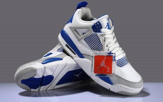  Les baskets Air Jordan 4 offrent un style iconique et une performance remarquable.

leur design distinctif pas cher. le moin cher. 