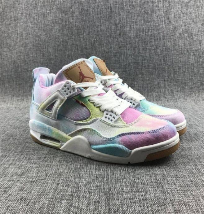  Les baskets Air Jordan 4 offrent un style iconique et une performance remarquable.

leur design distinctif pas cher. le moin cher. 
