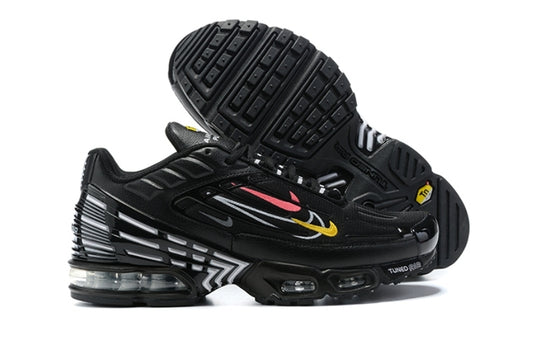 baskets Nike Air Max Plus 3  Black Multi Swoosh