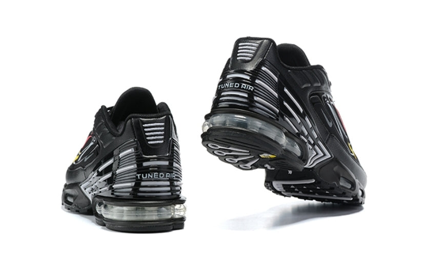 baskets Nike Air Max Plus 3  Black Multi Swoosh