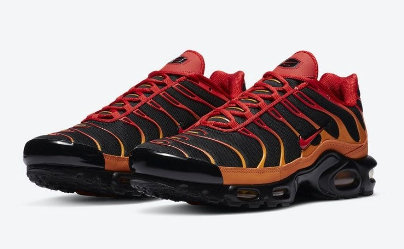 baskets Nike Air Max Plus tn  Volcano