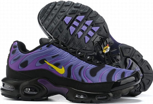 Nike tn air max x supreme purple sneakers