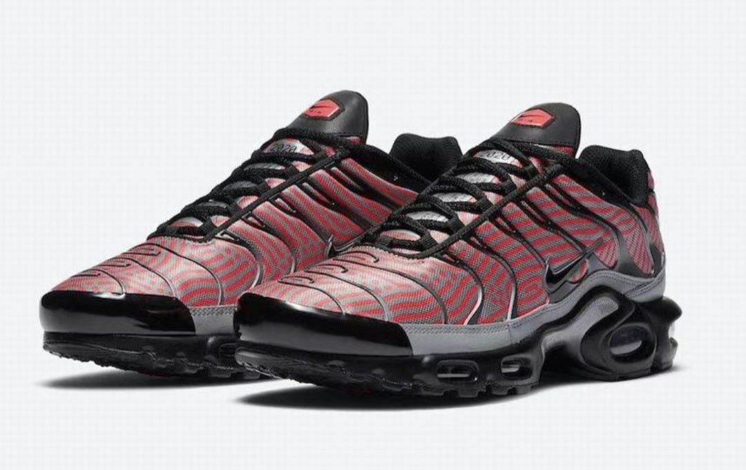 sneakers Nike Air Max Plus Euro Tour Red