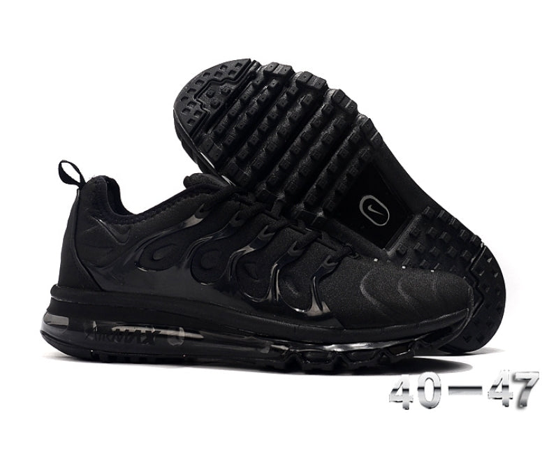baskets Nike tn requin air max "VAP Triple Black"