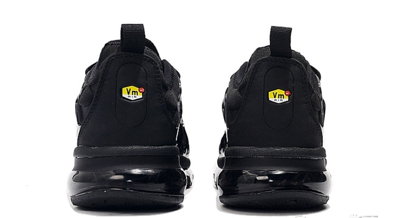 baskets Nike tn requin air max "VAP Triple Black"