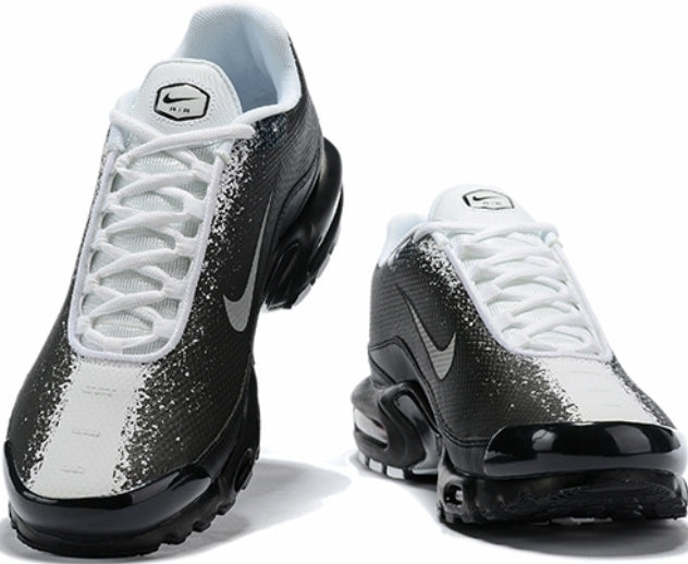 sneakers Nike Tn Air Max Plus Black White Spray Paint