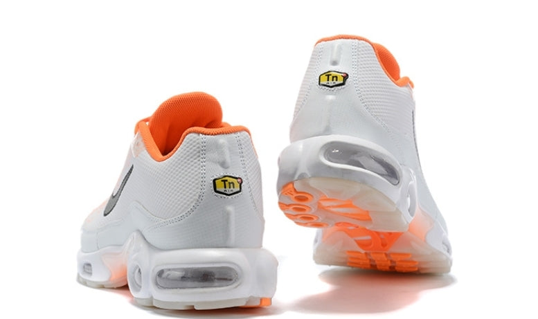 sneakers Nike Air Max Plus TN SE Hyper Crimson