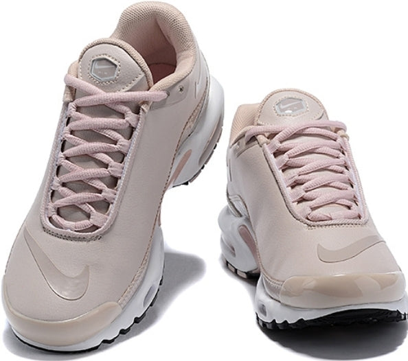  Les baskets Nike TN Mercurial incarnent un style audacieux et une performance ultime.

, leur design distinctif.pas cher.le moins cher.