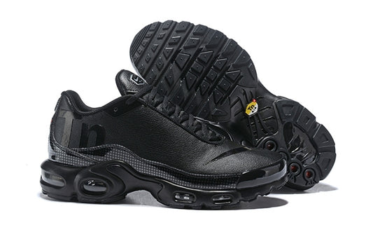 Les baskets Nike TN Mercurial incarnent un style audacieux et une performance ultime.
, leur design distinctif.pas cher.le moins cher.