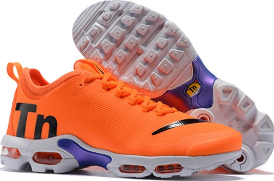 Les baskets Nike TN Mercurial incarnent un style audacieux et une performance ultime.
, leur design distinctif.pas cher.le moins cher.